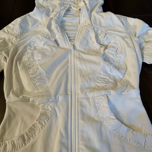 Lululemon Dance Studio Jacket White Reversible Women's size 4 - Picture 5 of 8